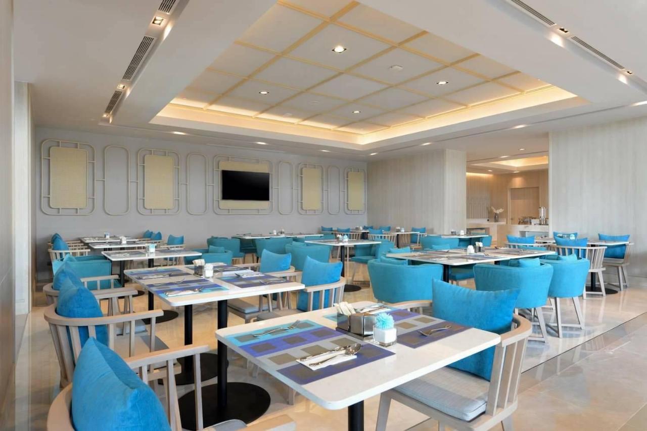 Centre Point Hotel Terminal21 Korat Nakhonratchasima Zewnętrze zdjęcie The restaurant