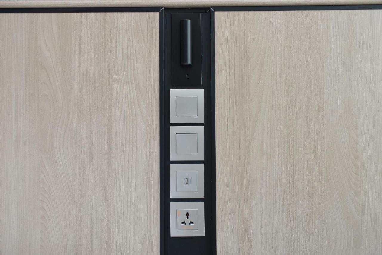 Centre Point Hotel Terminal21 Korat Nakhonratchasima Zewnętrze zdjęcie A power strip