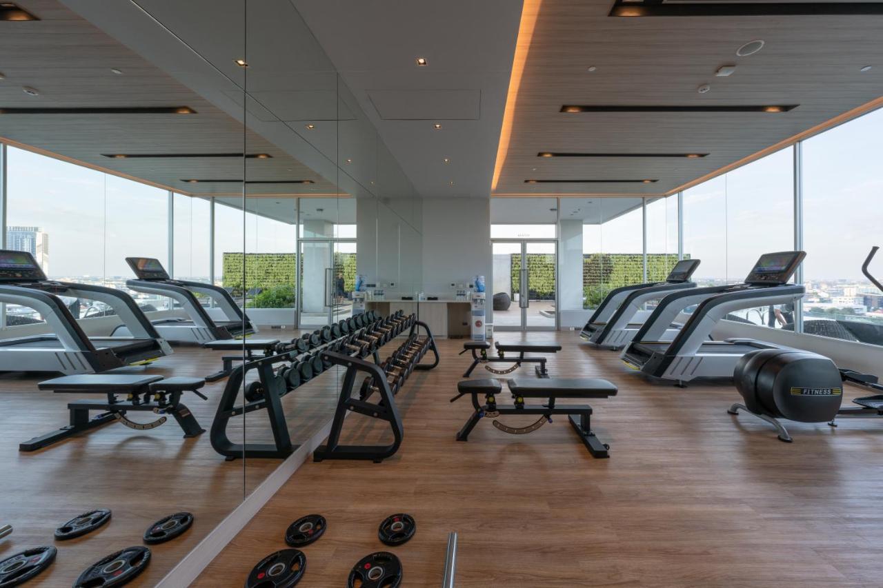 Centre Point Hotel Terminal21 Korat Nakhonratchasima Zewnętrze zdjęcie The gym at the 101 Tower