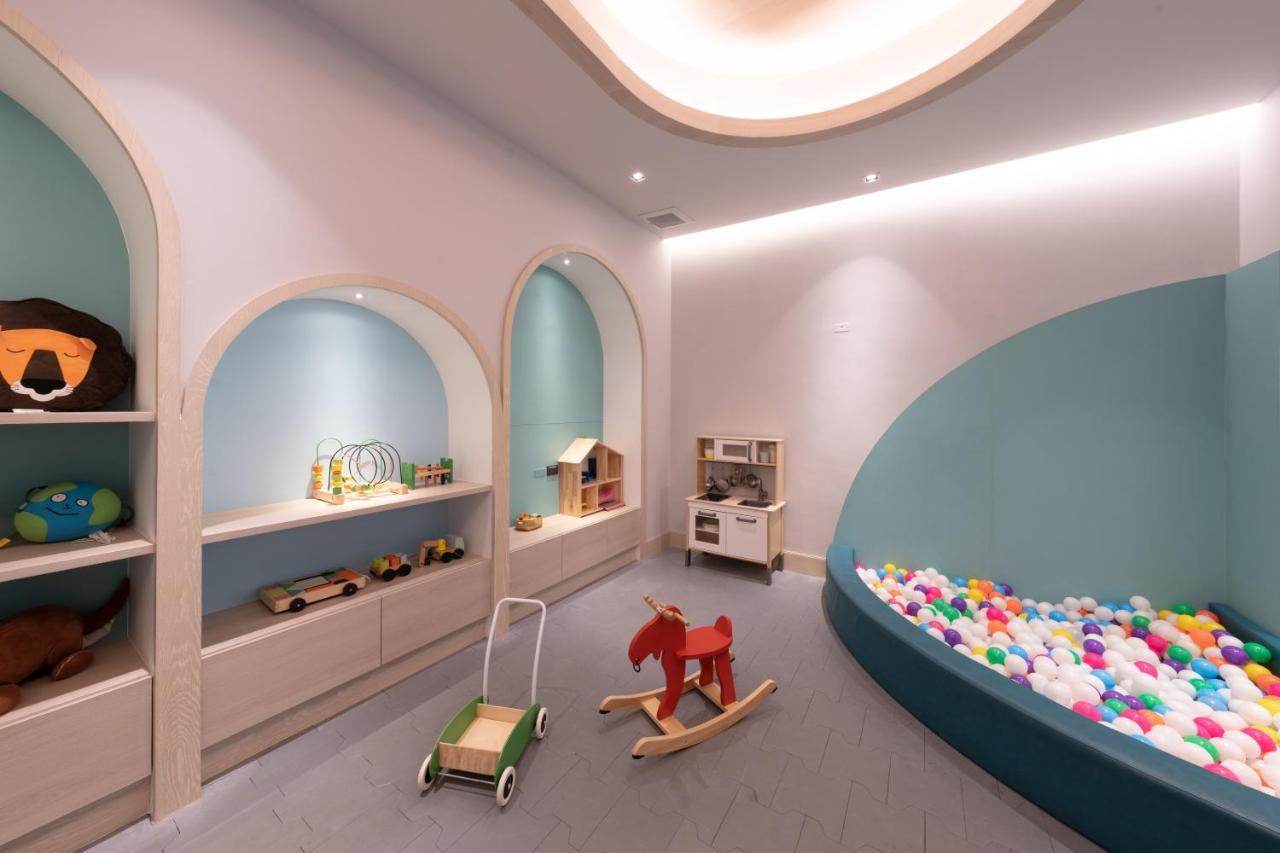 Centre Point Hotel Terminal21 Korat Nakhonratchasima Zewnętrze zdjęcie The Children's Hospital at St. Jude